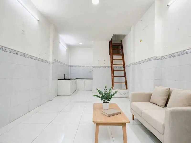 Gần khu Ẩm thực Vĩnh Khánh - 2 Tầng - 28m2 - Nhỉnh 2 tỷ - Sổ vuông đẹp... Bán nhà riêng tại Khánh Hội, Hồ Chí Minh 01