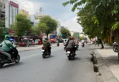 SÁT Q3,Q10 - MT HẺM 10M XE TẢI TRÁNH CMT8 NGAY SIÊU THỊ CHỢ LỚN - 4T - 150M -NHỈNH 7.xTY... Bán nhà riêng tại Tân Sơn Nhất, Hồ Chí Minh 01