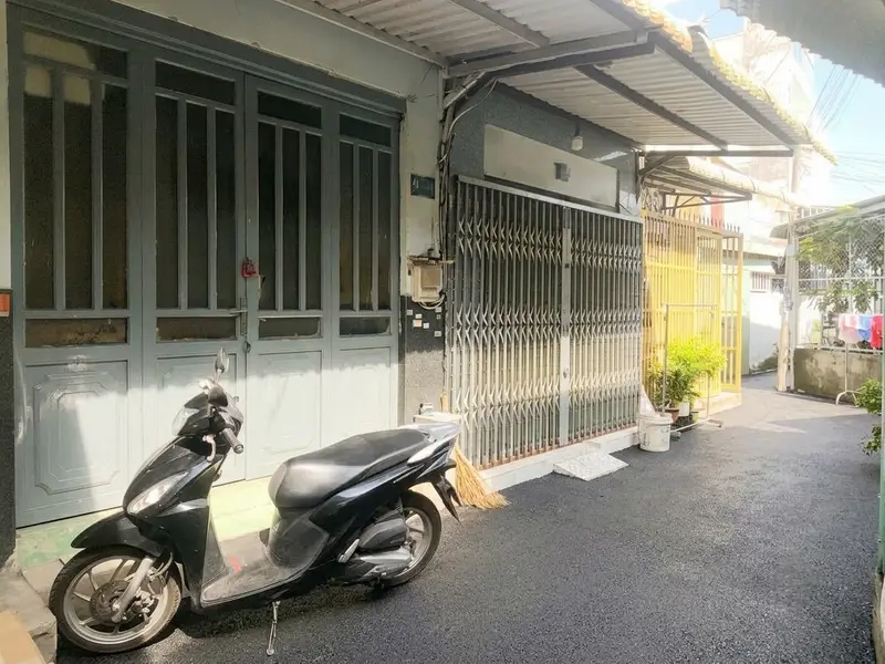 BÁN ĐẤT TẶNG NHÀ P.BÌNH HƯNG, DT SỔ 60M2, SÁT MẶT TIỀN QL50, GẦN CHỢ TÂN LIÊM, NHỈNH 1 TỶ... Bán nhà riêng tại Bình Hưng, Hồ Chí Minh 01