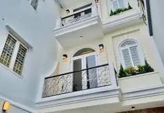 Biệt Thự mang theo Phong Cách Nước Pháp HXH Nội Thất Cao Cấp Ngay Bình Thạnh nhỉnh 10 Tỷ

5,2MX13... Bán nhà riêng tại Bình Lợi Trung, Hồ Chí Minh 03