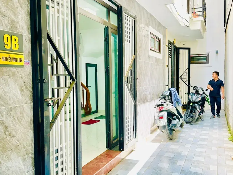Bán nhà riêng 5 tầng tại Thạch Bàn, diện tích 43 m2, hướng Nam... Bán nhà riêng tại Long Biên, Hà Nội 01