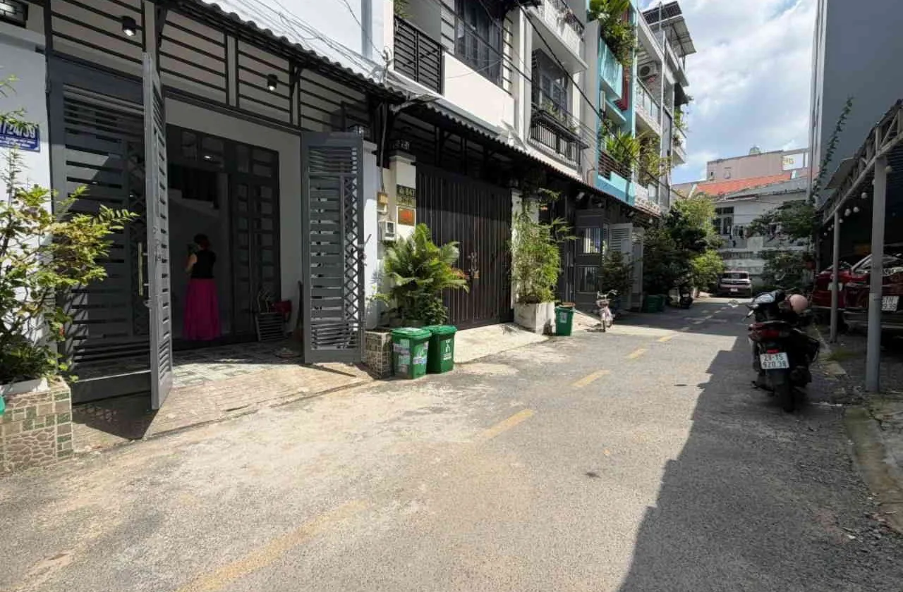 Bán Nhà Mới , HXH,3 Tầng 50m2 Tại Hiệp Bình Thủ Đức... Bán nhà riêng tại Hiệp Bình, Hồ Chí Minh 01
