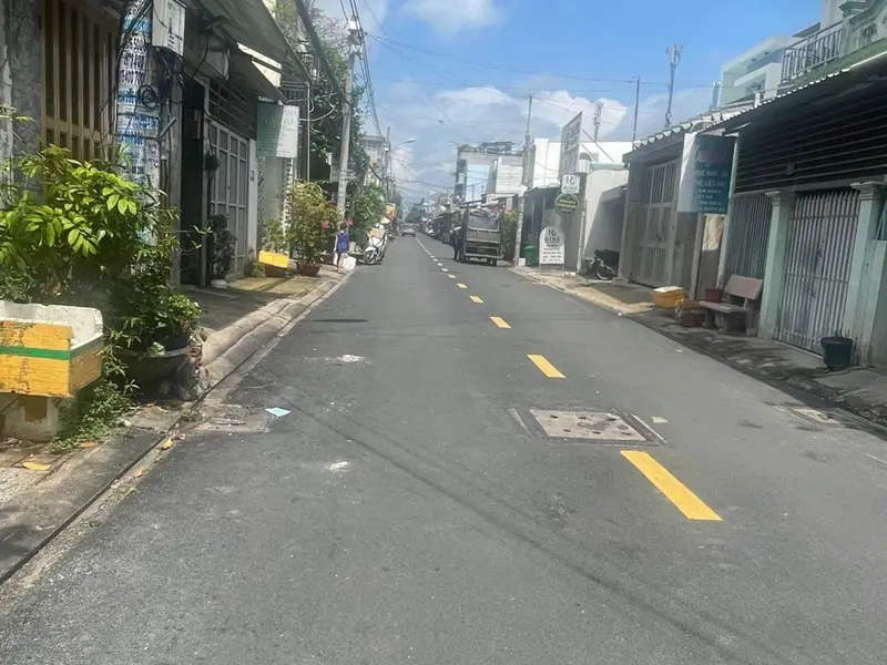 Bán nhà mặt tiền ngay chợ Hiệp Thành quận 12 - 100m2 - Chỉ Hơn 6 tỷ... Bán nhà mặt phố tại Tân Thới Hiệp, Hồ Chí Minh 01