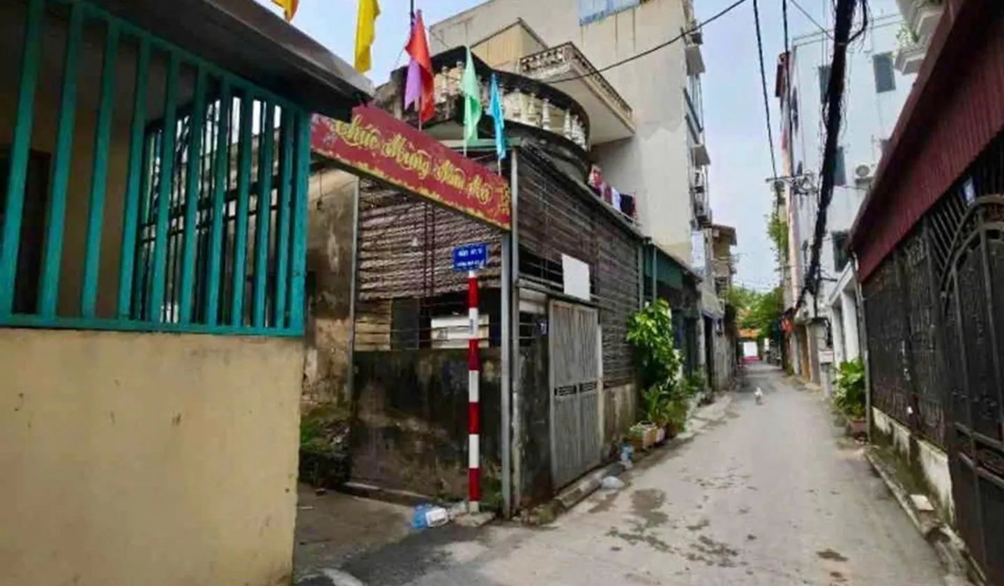Bán nhà 5 tầng tại phường Việt Hưng, Hà Nội, ngõ nông gần ô tô, diện tích 30 m2... Bán nhà riêng tại Việt Hưng, Hà Nội 01