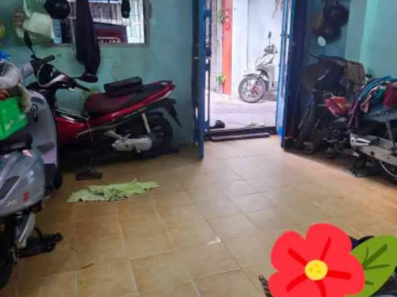 Bán nhà 2 tầng 3 phòng ngủ gần mặt tiền Hậu Giang, Quận 6... Bán nhà riêng tại Bình Tây, Hồ Chí Minh 01
