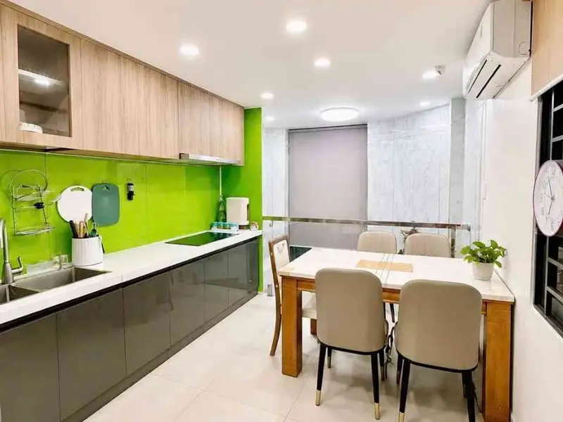 Bán nhà riêng 4 tầng, 2 mặt tiền lô góc tại quận 5, tiện kinh doanh đa dạng... Bán nhà riêng tại Chợ Quán, Hồ Chí Minh 01