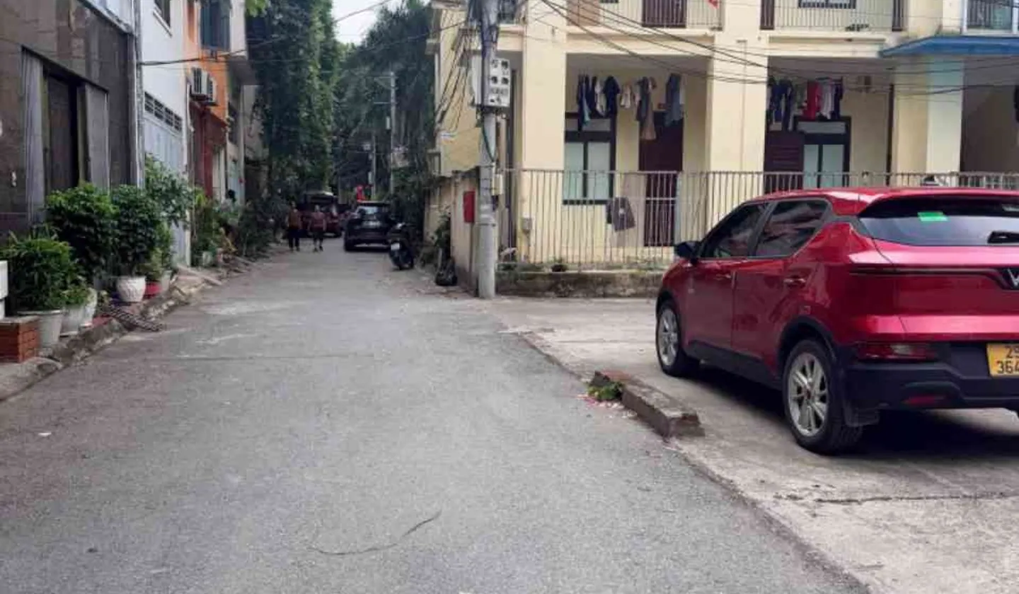 Bán nhà 3 tầng ngõ ô tô mặt tiền 6m khu phân lô Đức Giang... Bán nhà riêng tại Việt Hưng, Hà Nội 01