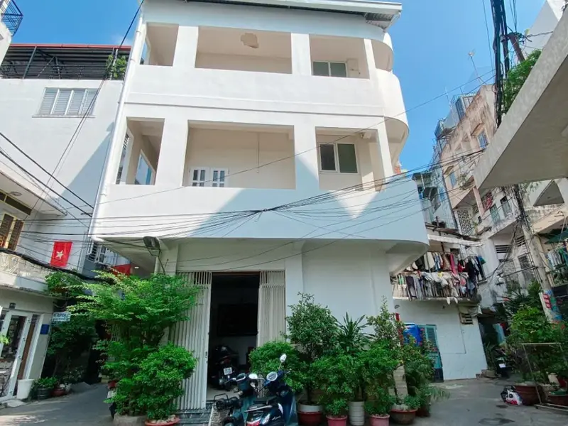 Nhà góc 3 mặt thoáng Quận 10, gần Nhà hát Hòa Bình... Bán nhà riêng tại Hòa Hưng, Hồ Chí Minh 01