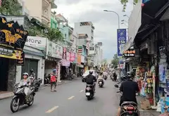 Bán nhà mặt phố 3 tầng 4PN Phường Đức Nhuận, Phú Nhuận, HCM 8,2 tỷ... Bán nhà mặt phố tại Đức Nhuận, Hồ Chí Minh 01