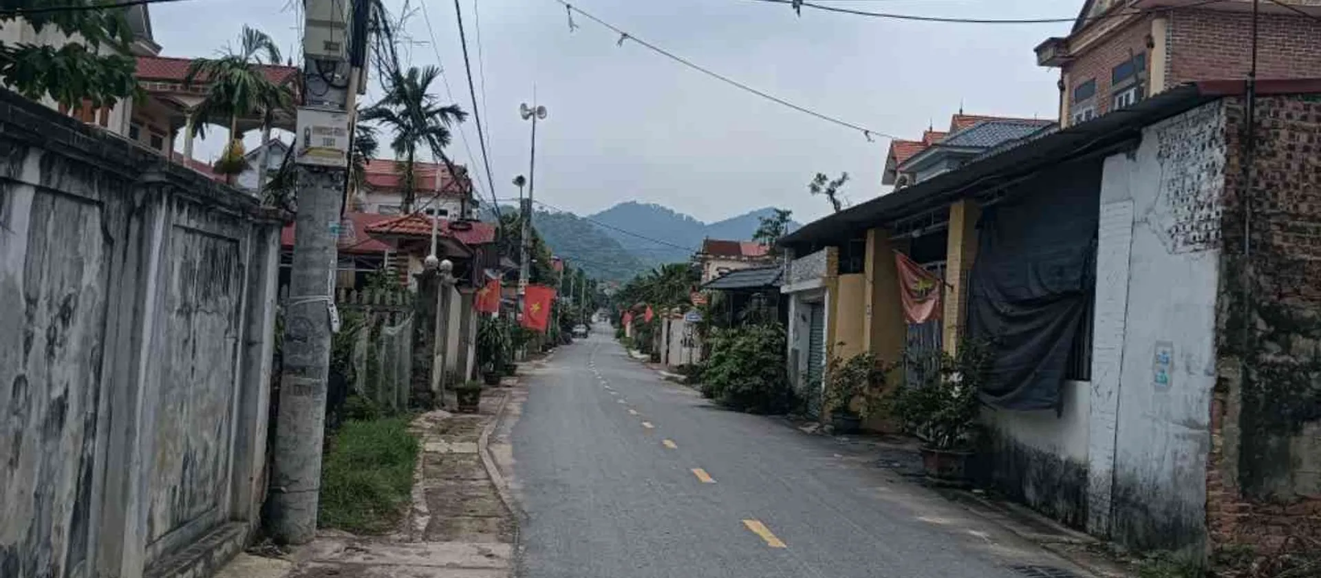 MẮT ĐẤT MẶT TRỤC CHÍNH - CỘNG HÒA - SÓC SƠN - ĐƯỜNG 2 Ô TÔ TRÁNH - KINH DOANH TỐT - GIÁ TỐT... Bán đất tại Sóc Sơn, Hà Nội 01