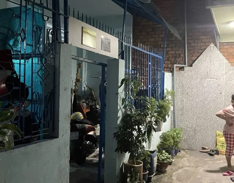 Bán nhà cấp 4 hẻm an ninh Tân Kỳ Tân Quý diện tích 61m²... Bán nhà riêng tại Bình Hưng Hòa, Hồ Chí Minh 01