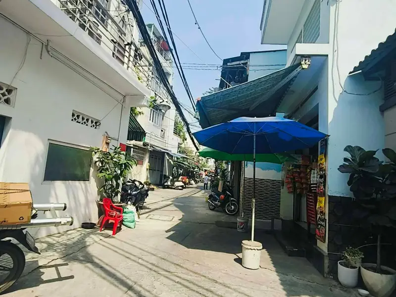 Chủ Cần Bán Nhanh Lô Góc Dương Bá Trạc P1Q8 - 3 Tầng - Cách Hẻm Xe Hơi 10 Bước - Chỉ 2 Tỷ Hơn... Bán nhà riêng tại Chánh Hưng, Hồ Chí Minh 01