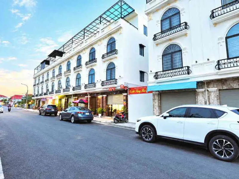 Nhà mặt phố lô góc 4 tầng rộng thoáng tại Xuân Diệu, lý tưởng để kinh doanh... Bán nhà mặt phố tại Dương Kinh, Hải Phòng 01