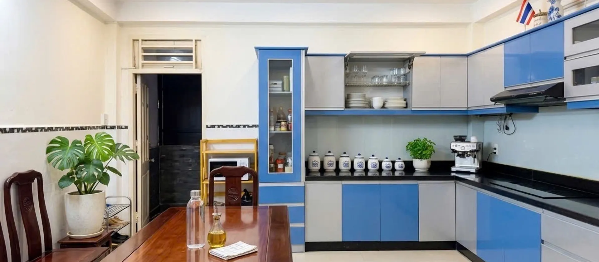 Nhà 5 tầng có ô tô vào, 2 mặt hẻm, 83m2 tại Phường 8... Bán nhà riêng tại Tân Hòa, Hồ Chí Minh 01