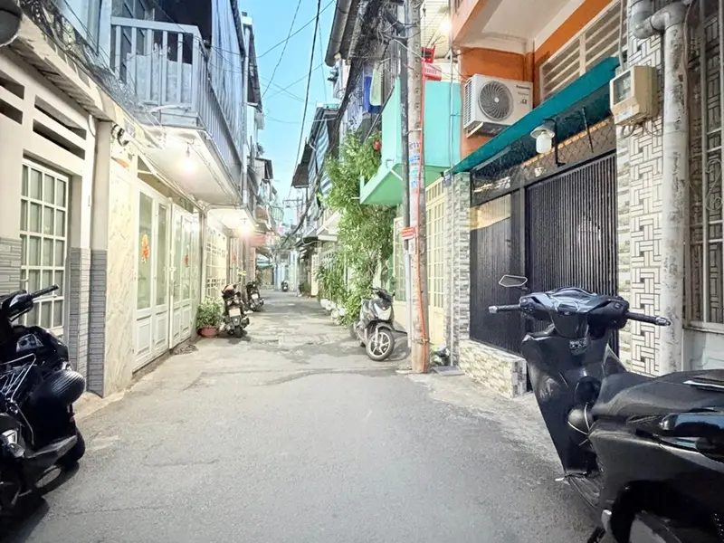 Bán nhà mặt phố 3 tầng diện tích 36m2 tại Phường 6, Quận Tân Bình, giá 6.1 tỷ... Bán nhà mặt phố tại Tân Hòa, Hồ Chí Minh 01