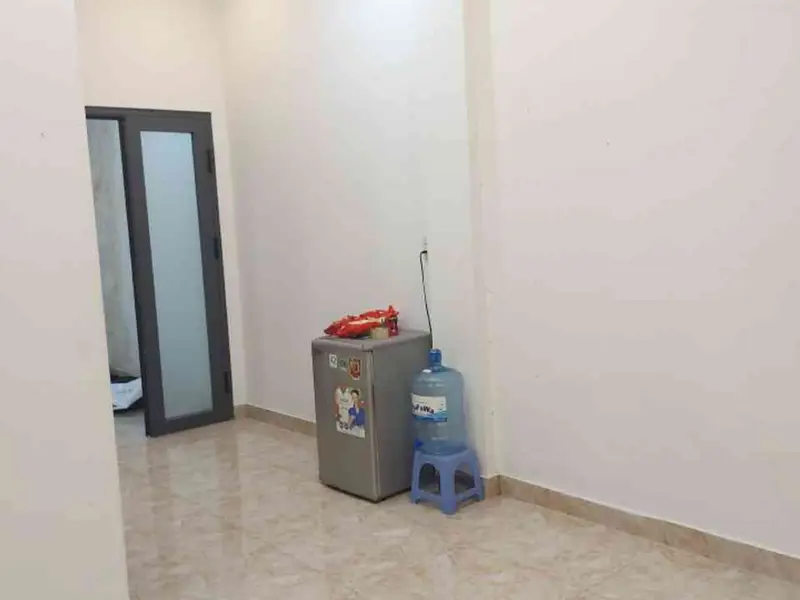 + Bán đất tặng nhà, tặng vị trí khu Vipp Quận 1 - nằm ngay ngã tư Nguyễn Văn Cừ & Trần Hưng Đạo. +... Bán nhà riêng tại Cầu Ông Lãnh, Hồ Chí Minh 01
