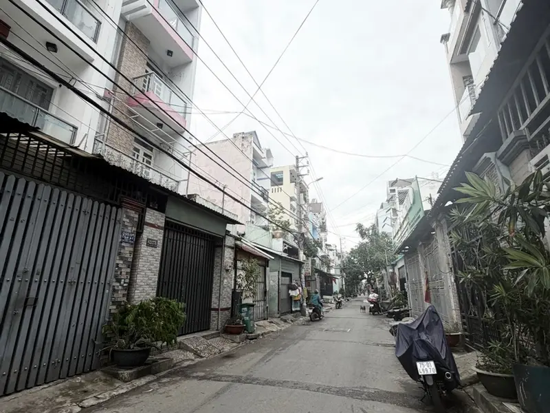 Nhà mặt phố 4 tầng rộng 69m2 tại Bình Tân giá 7.8 tỷ... Bán nhà mặt phố tại Bình Trị Đông, Hồ Chí Minh 01