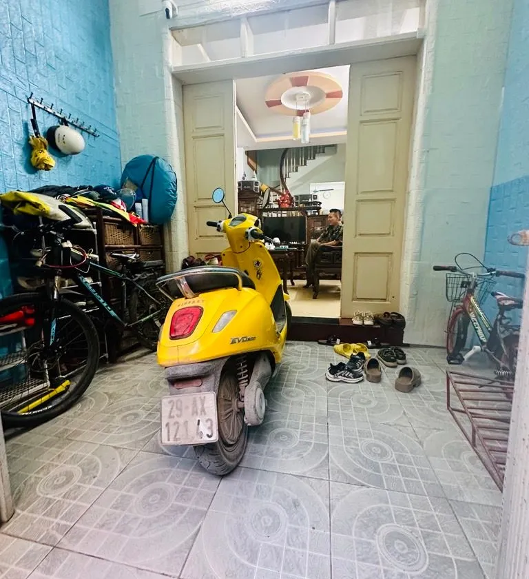 Nhà riêng 4 tầng tại phường Thanh Liệt, Hà Nội với thiết kế hiện đại và không gian thoáng mát... Bán nhà riêng tại Thanh Liệt, Hà Nội 01