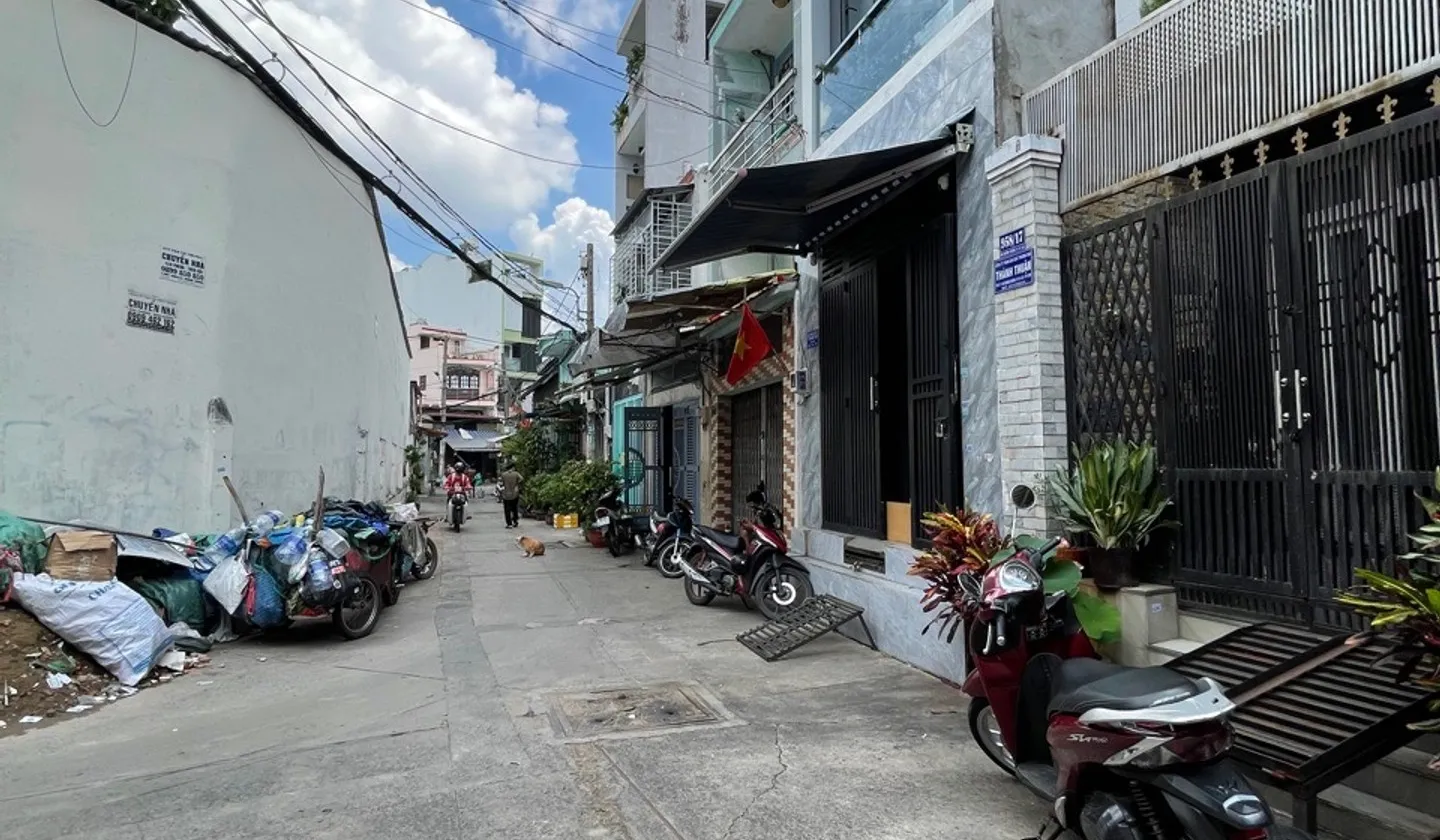 Bán nhà riêng Quận 6 - Nhà 3 tầng 4 phòng ngủ gần chợ Phú Lâm... Bán nhà riêng tại Phú Lâm, Hồ Chí Minh 01