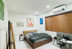 Nhà đẹp Nguyễn Sơn - Full nội thất - 7 chỗ đỗ cửa - cách mặt phố chỉ 50m... Bán nhà riêng tại Bồ Đề, Hà Nội 02
