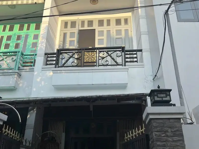 Nhà 3 tầng kiên cố 4 phòng ngủ tại Phường Phú Định, Quận 8... Bán nhà riêng tại Phú Định, Hồ Chí Minh 01
