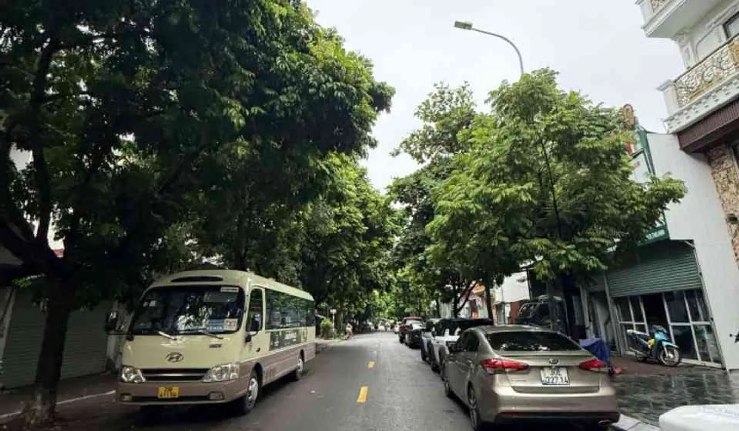 Bán nhà khu Sài Đồng - Long Biên - Gần Vinhomes- DT 110m - oto tránh... Bán nhà riêng tại Phúc Lợi, Hà Nội 01