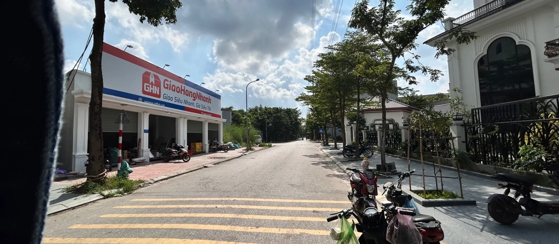 Bán nhà mặt phố diện tích lớn tại khu phát triển tiềm năng giá f0... Bán nhà mặt phố tại Đồng Nguyên, Bắc Ninh 01
