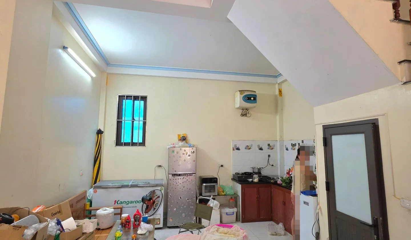 BÁN NHÀ BÁT KHỐI 95.7M2- 3 TẦNG - NGÕ THÔNG Ô TÔ - GẦN HỒ ĐIỀU HÒA - 14.8 Tỷ... Bán nhà riêng tại Long Biên, Hà Nội 01