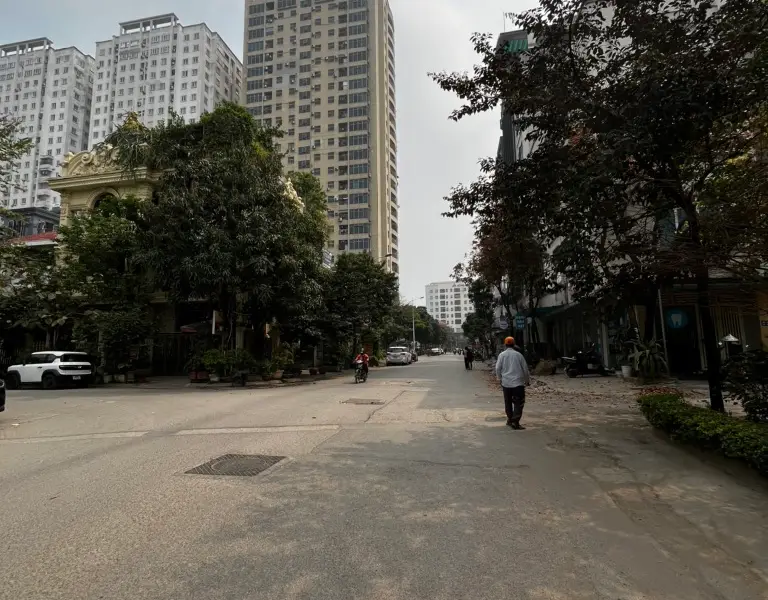Nhà đẹp Ngô Quyền 4 tầng mặt tiền rộng, sát khu đô thị Văn Khê, tiện ích đầy đủ... Bán nhà riêng tại Hà Đông, Hà Nội 01