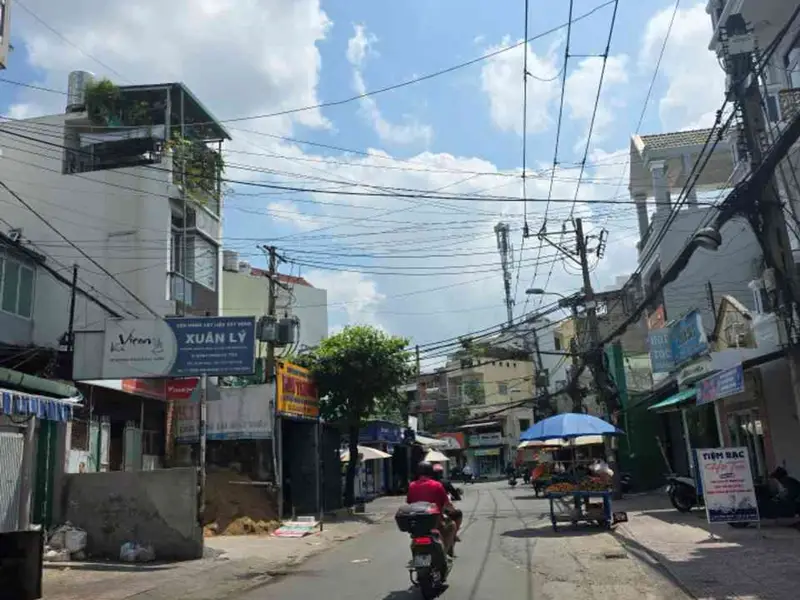 Nhà 2 tầng 9 phòng cho thuê tọa lạc tại Tân Bình, giá hấp dẫn... Bán nhà riêng tại Bảy Hiền, Hồ Chí Minh 01