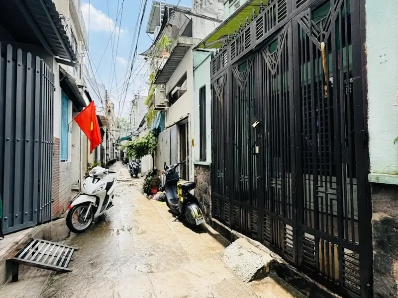CHỈ TÍNH ĐẤT – 61M² – NGANG 4M – TRẦN XUÂN SOẠN Q7 – NHỈNH 5 Đ... Bán nhà riêng tại Tân Hưng, Hồ Chí Minh 01
