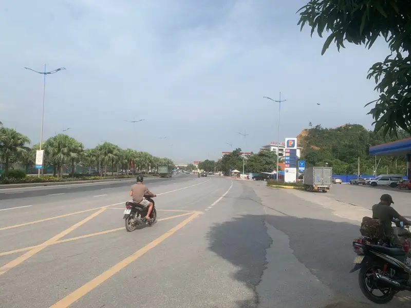 📍 LÔ ĐẤT MẶT QUỐC LỘ 18A – VỊ TRÍ KINH DOANH ĐẮC ĐỊA TẠI BÃI CHÁY... Bán đất tại Tuần Châu, Quảng Ninh 01