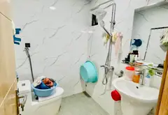 Nhà 5 tầng xinh xắn, gần đường ô tô, sổ đỏ chính chủ, giao dịch nhanh chóng.... Bán nhà riêng tại Định Công, Hà Nội 06
