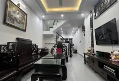 Nhà riêng 4 tầng hiện đại tại khu vực trung tâm Cầu Giấy... Bán nhà riêng tại Cầu Giấy, Hà Nội 01