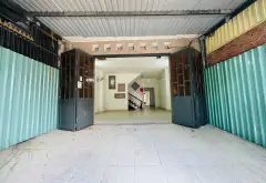 Bán nhà mặt phố 3 tầng, 5 phòng ở Phường Phú Định, HCM... Bán nhà mặt phố tại Phú Định, Hồ Chí Minh 03
