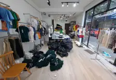 Nhà đẹp 2 tầng, kinh doanh sầm uất ở phường Diên Hồng... Bán nhà riêng tại Diên Hồng, Hồ Chí Minh 01