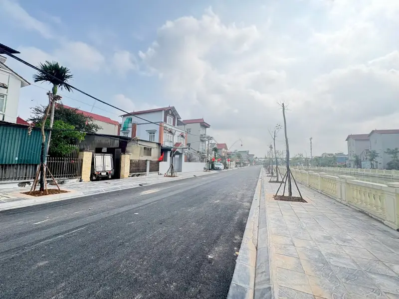 🌺NỞ HẬU - ĐƯỜNG THÔNG OTO VÀO ĐẤT - CÁCH TRỤC KINH DOANH OTO TRÁNH HỒ ĐIỀU HOÀ THOÁNG MÁT CHỈ 30M... Bán owner_side tại Thiên Lộc, Hà Nội 01