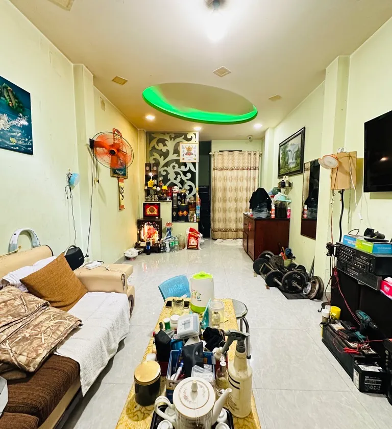 Bán nhà 5 tầng 40m2 hẻm xe hơi phường 12 quận 10 giá 8.3 tỷ... Bán nhà riêng tại Hòa Hưng, Hồ Chí Minh 01