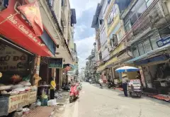 Nhà mặt phố Vĩnh Hồ, mặt tiền siêu rộng kinh doanh sầm uất... Bán nhà mặt phố tại Đống Đa, Hà Nội 01