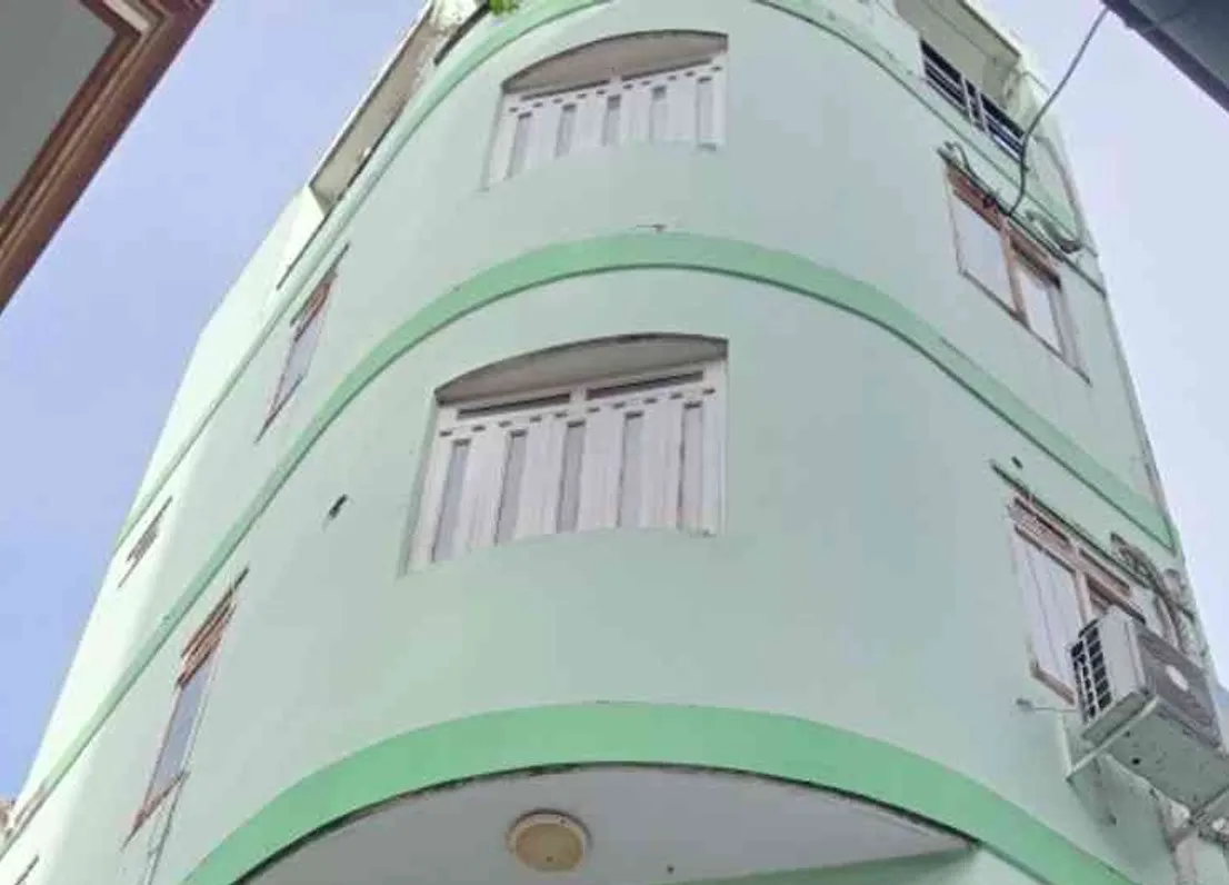 Nhà 4 tầng hướng tây nam tại phường Cầu Ông Lãnh, giá 7,2 tỷ... Bán nhà riêng tại Cầu Ông Lãnh, Hồ Chí Minh 01