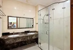 BIỆT THỰ THƯỢNG LƯU CÓ THANG MÁY – NGAY SÂN BAY TÂN SƠN NHẤT, PHAN THÚC DUYỆT - (9Mx17M)x 5 TẦNG... Bán nhà mặt phố tại Tân Sơn Nhất, Hồ Chí Minh 11