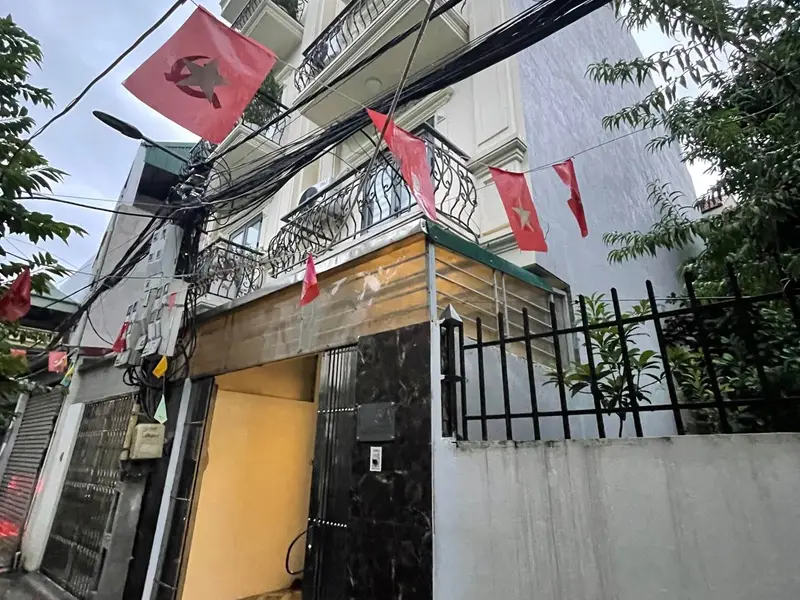 Nhà riêng hiếm tại Thượng Thanh, ô tô đỗ cửa, giá trị tăng nhanh... Bán nhà riêng tại Việt Hưng, Hà Nội 01