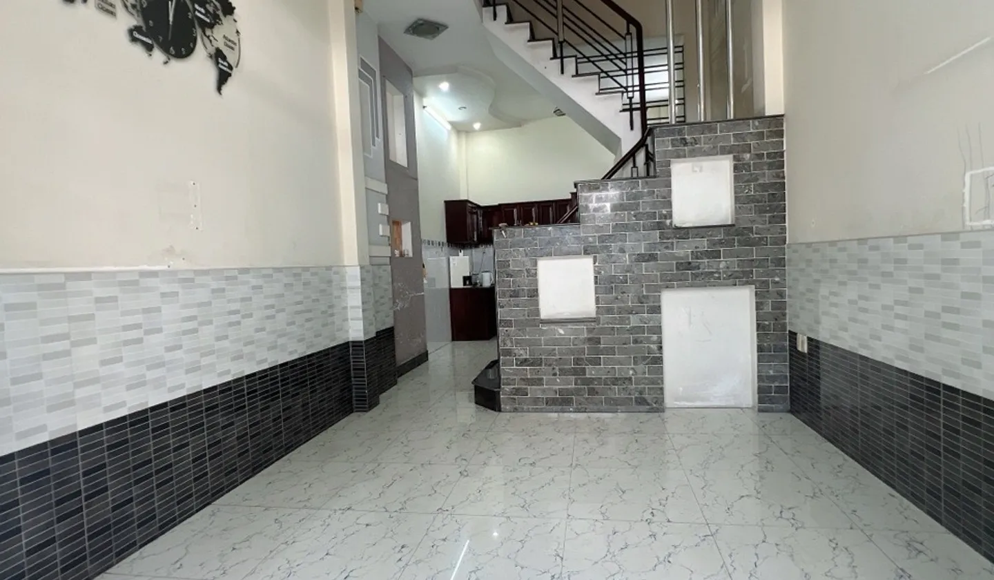 Nhà 4 tầng mới đẹp, hẻm 5m, tiện kinh doanh tại Tân Bình... Bán nhà riêng tại Bảy Hiền, Hồ Chí Minh 01