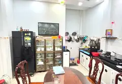 Nhà đẹp 2 Tầng , ngay gò xoài , hẻm xe hơi đậu cửa , 50M² chỉ 4.6 tỷ TL
- 4x12.5, trệt lầu gồm 2PN... Bán nhà riêng tại Bình Hưng Hòa, Hồ Chí Minh 03