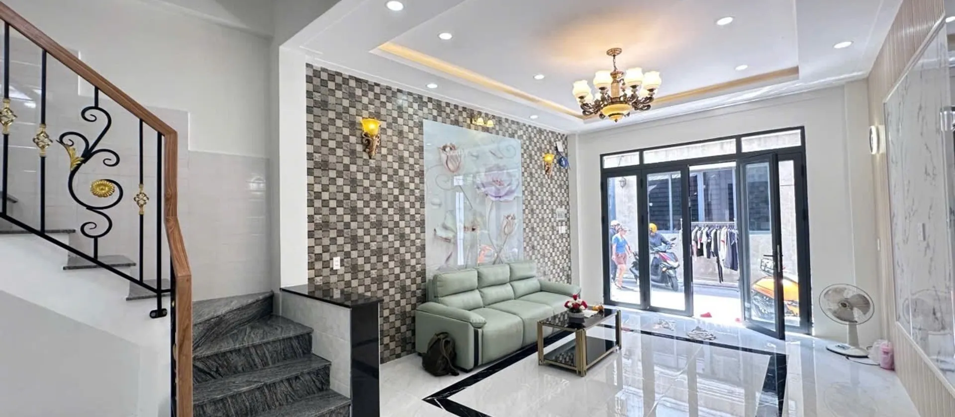 Nhà đẹp Tân Bình sát mặt tiền Trường Chinh, 4 tầng, giá tốt... Bán nhà riêng tại Bảy Hiền, Hồ Chí Minh 01