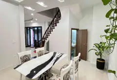 NHÀ LÔ GÓC HÀO NAM - TRUNG TÂM QUẬN ĐỐNG ĐA - 4 THOÁNG - 8 PHÒNG NGỦ - VỪA Ở VỪA KINH DOANH... Bán nhà riêng tại Ô Chợ Dừa, Hà Nội 02