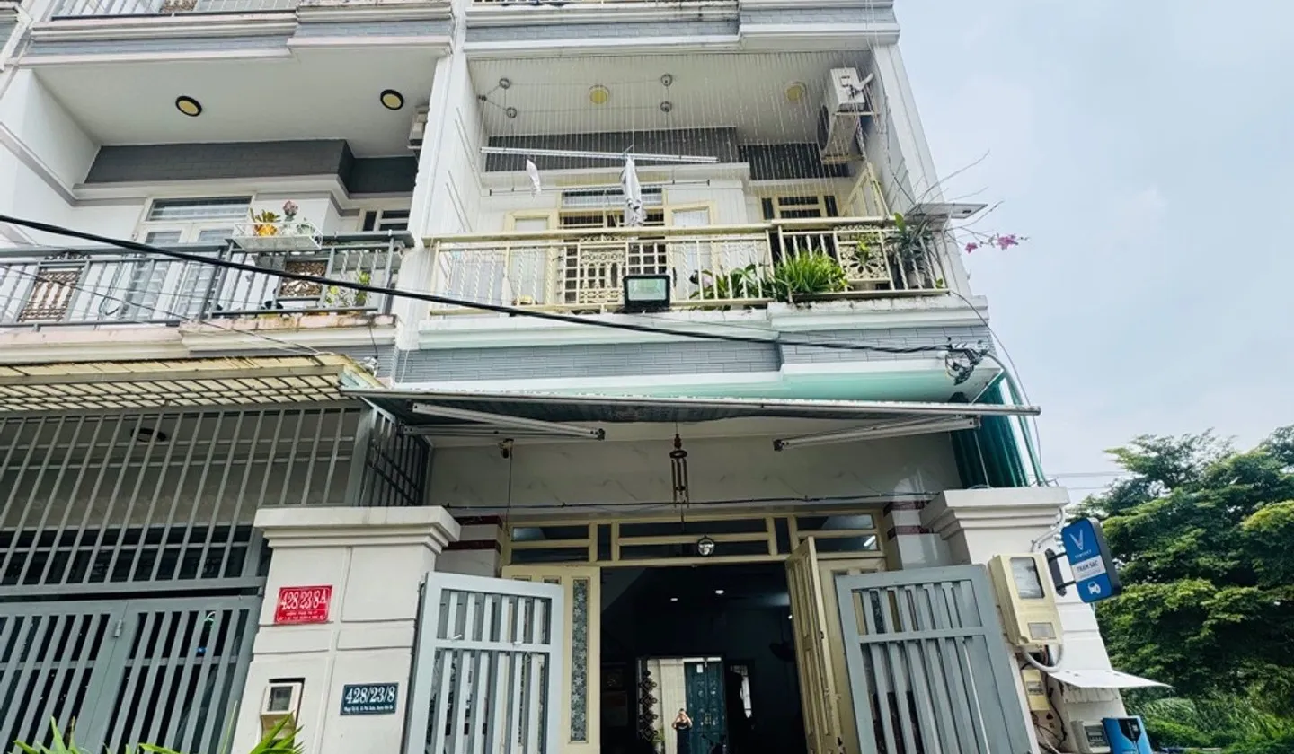 Nhà 3 Tầng Hai Mặt Tiền Hẻm Trung Tâm Nhà Bè Rộng 80m²... Bán nhà riêng tại Nhà Bè, Hồ Chí Minh 01