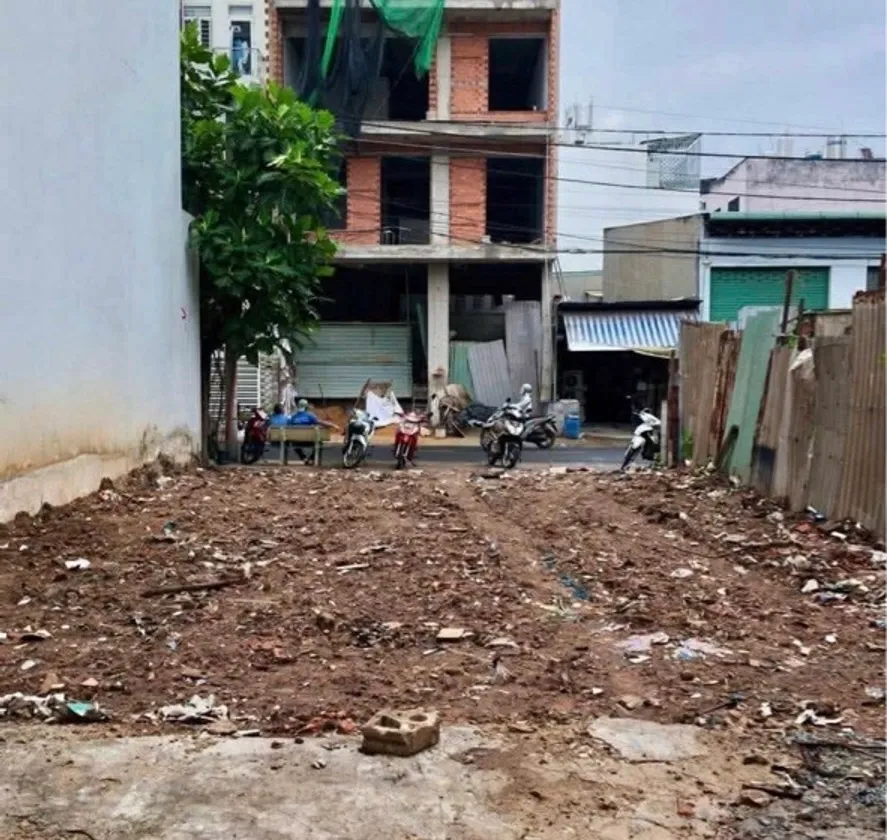 ĐẤT THƠM NỞ HẬU TÀI LỘC DỒI GIÀU
 Ngang Hơn H.iếm 7M x 12M
Ngay trục đường Lê Văn Quới Bình Tâ... Bán đất tại Bình Trị Đông, Hồ Chí Minh 01