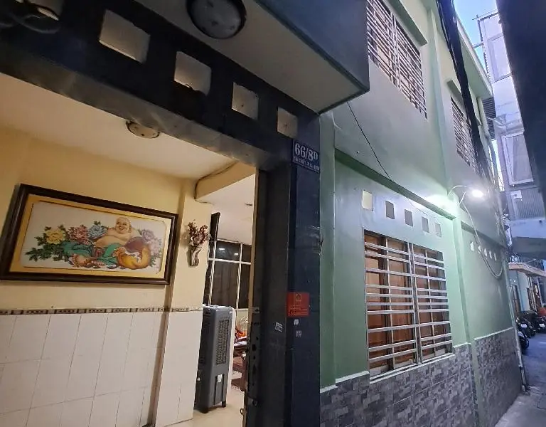 Nhà 2 tầng 6 phòng ngủ tại Phường 11 Tân Bình giá 15.3 tỷ... Bán nhà riêng tại Bảy Hiền, Hồ Chí Minh 01