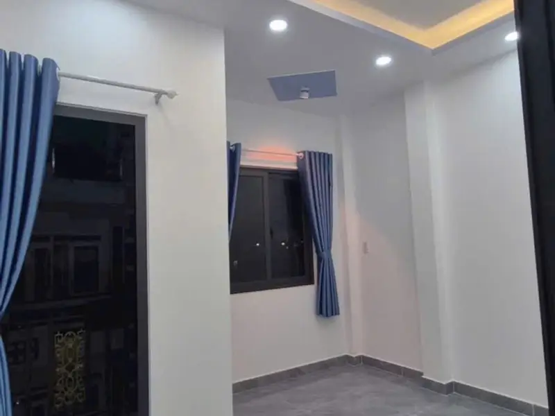 Nhà 1 trệt 4 lầu hoàn thiện cao cấp tại Phường Chánh Hưng, cơ hội vàng hiếm có... Bán nhà riêng tại Chánh Hưng, Hồ Chí Minh 01